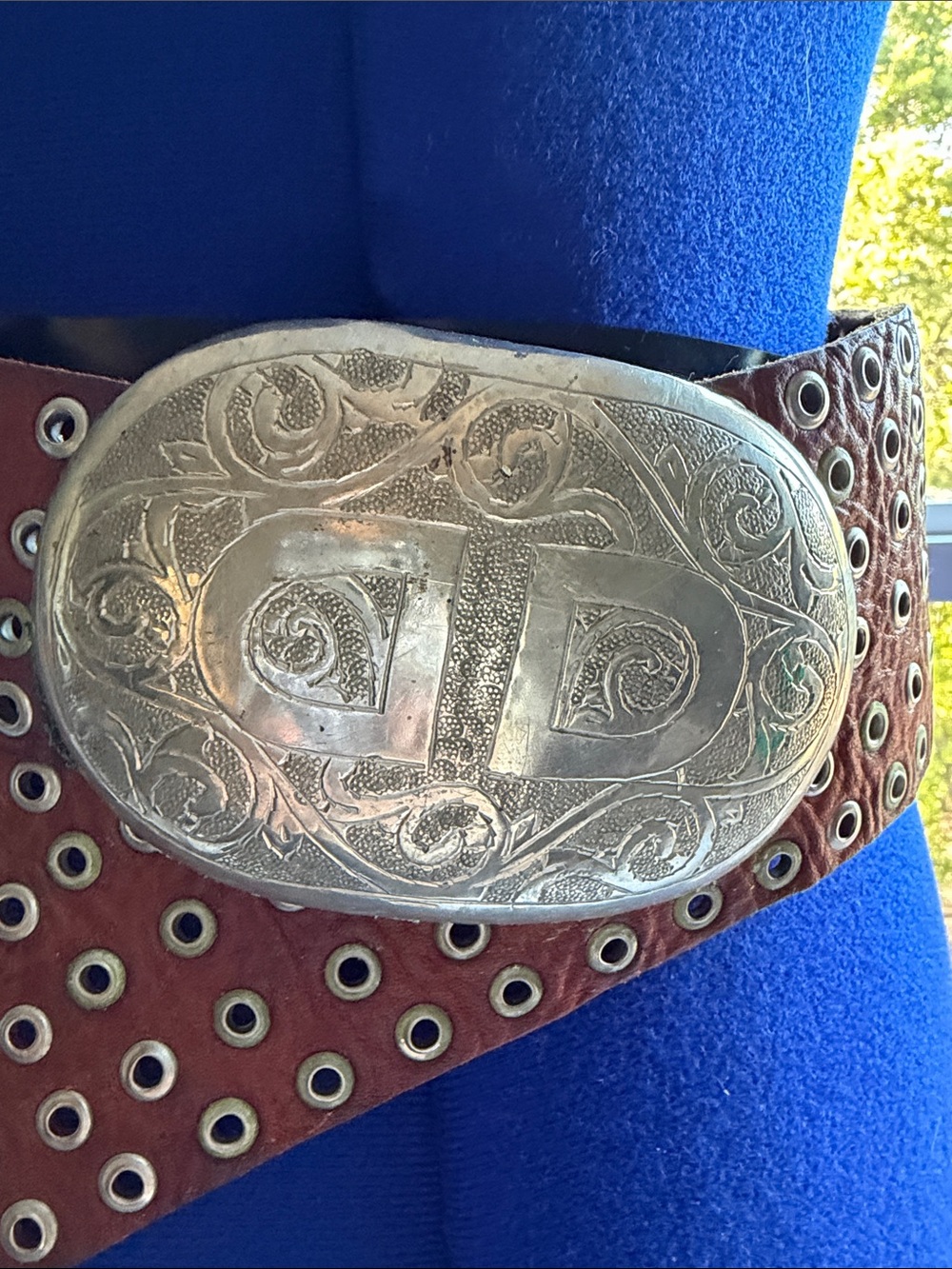 Brown Eyelet Leather Belt with Ornate Silver Buckle. - Picture 2 of 9